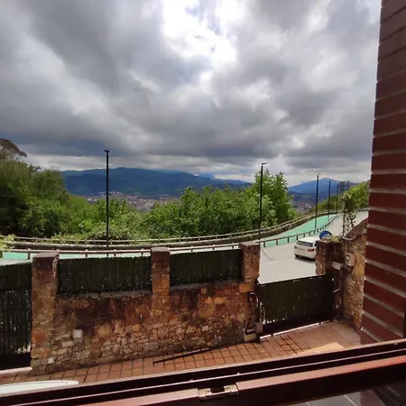 Con Hermosas Vistas A ホームステイ