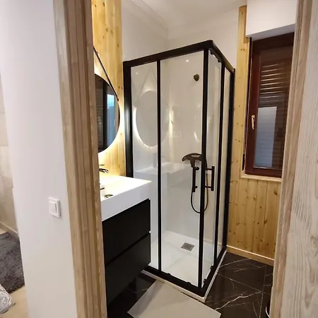 Con Hermosas Vistas A Quarto em Acomodações Particulares Bilbau