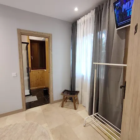 Con Hermosas Vistas A Quarto em Acomodações Particulares Bilbau